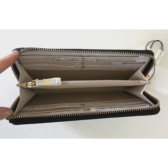 New Marc Jacobs Zip Around Continental Wallet Marshmallow - Picture 4 of 4